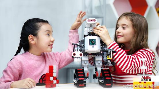 教育机器人时代,人工智能教育产品如何盈利