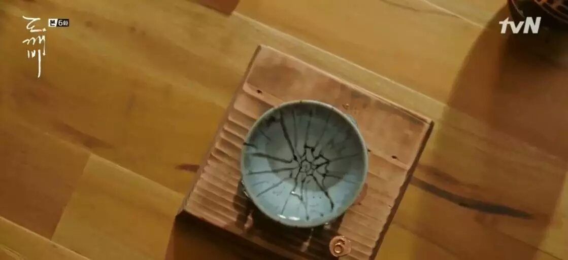 看完鬼片觉得每个人都可疑,看完鬼怪什么都看不下去了怎么办