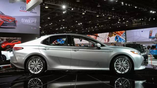 全新一代凯美瑞值得买吗,全新凯美瑞是否值得买