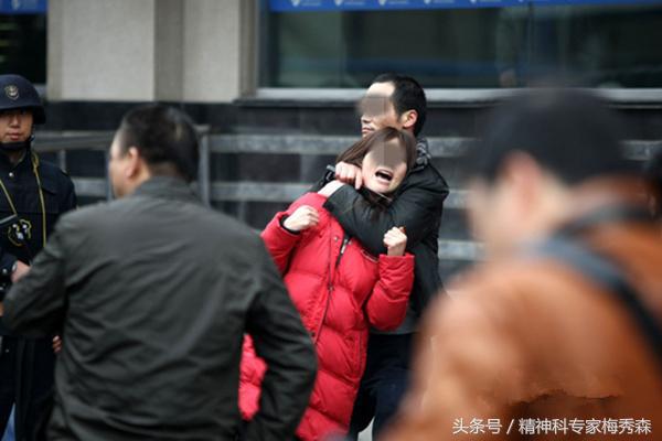 吃洛索洛芬钠胶囊会困吗,吃洛索洛芬对身体影响大吗