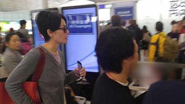 郑爽鹿晗王菲,圈内出门不化妆的清流们,看起来很路人又如何?