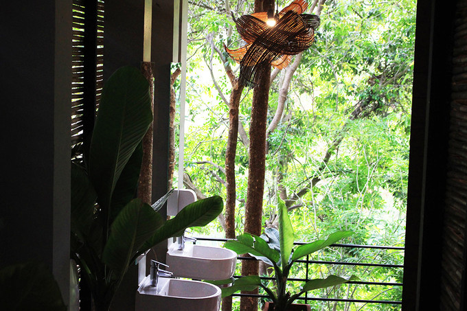 泰国曼谷芭提雅华欣7天自由行 (泰国华欣与芭提雅是一个地方吗)