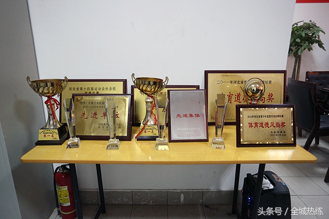 不忘初心砥砺前行哪次会议,不忘初心砥砺前行年会主题