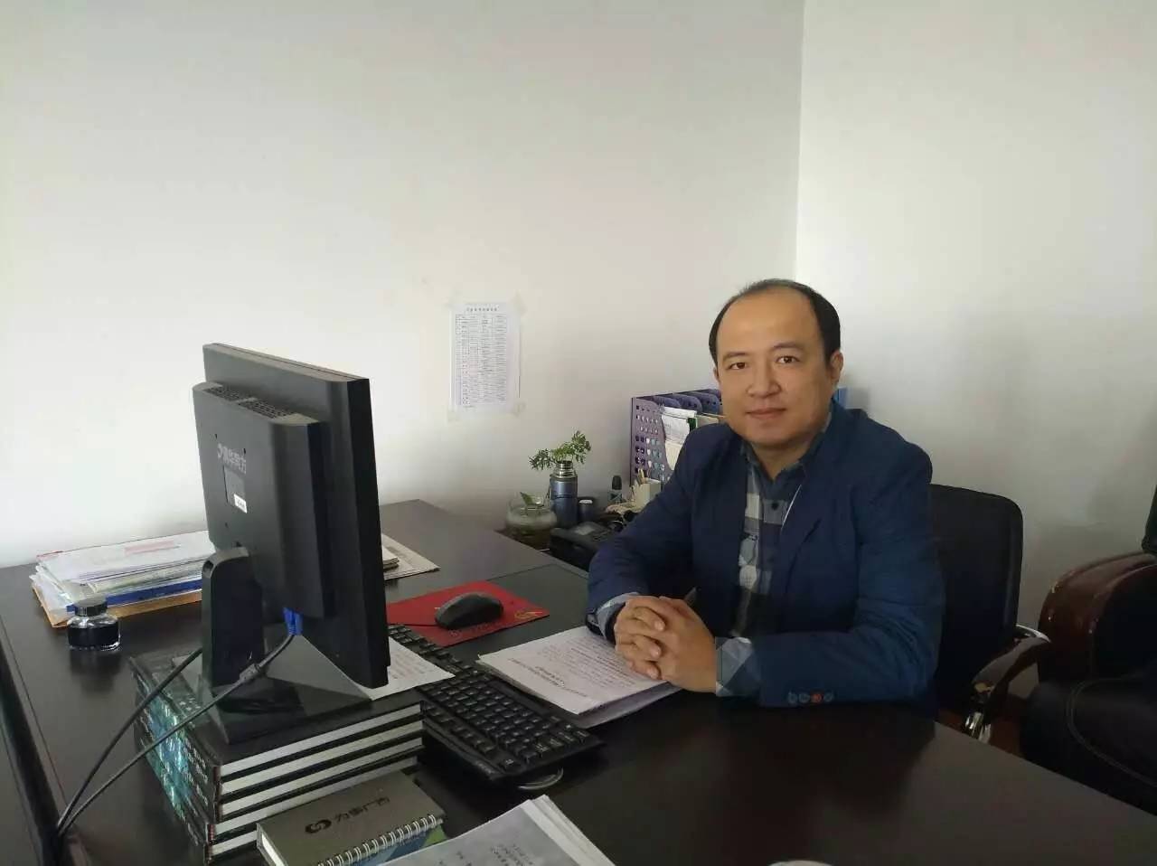 聚焦两会政协委员谈报告,聚焦两会区人大代表热议工作报告