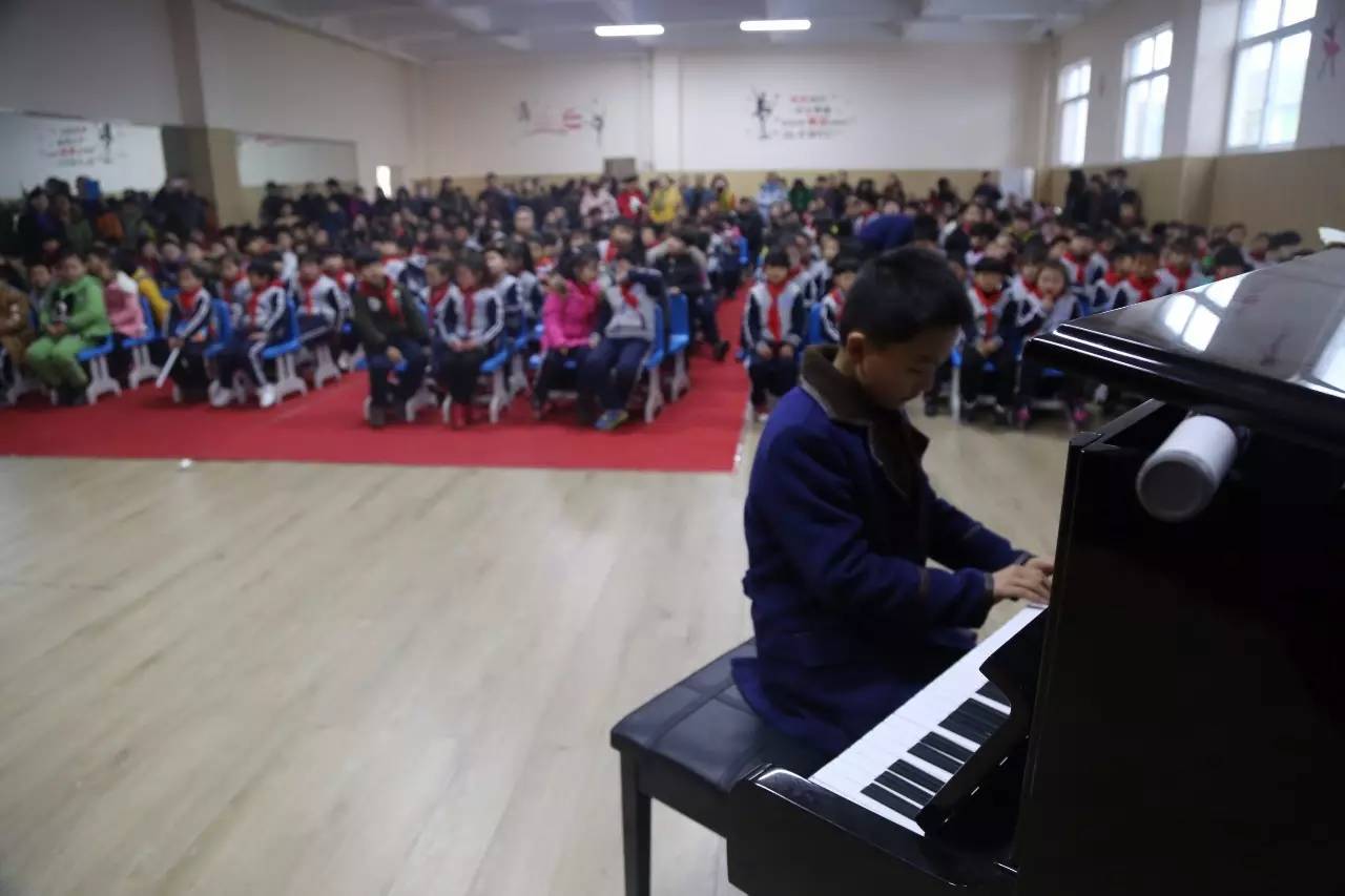 安阳市飞翔学校2018届,安阳飞翔中学表演