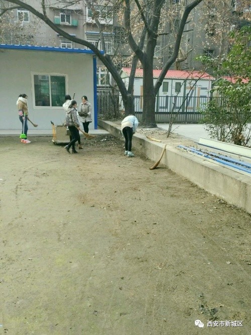 院长大搞翻新改造工程,院长翻天覆地的生活