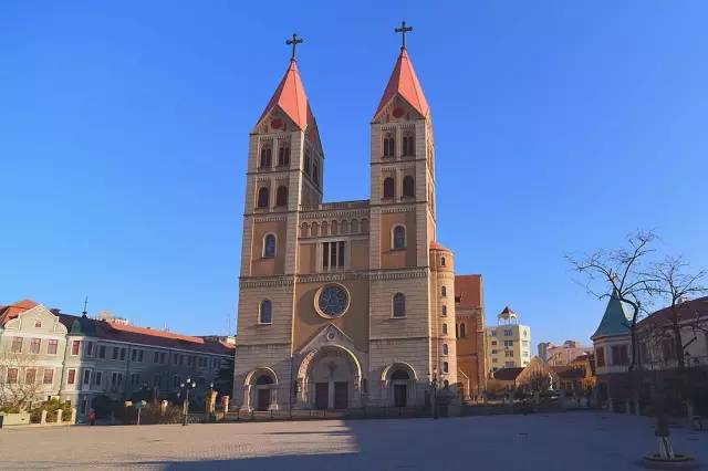 青岛最值得去的十大景点地图,青岛最值得看的景点