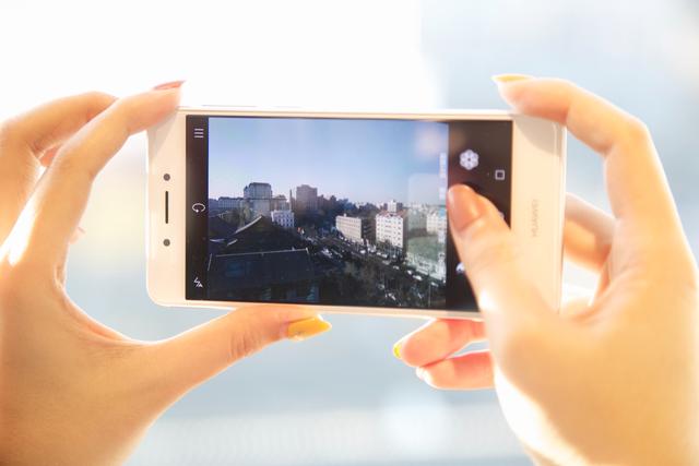 花式年夜饭华为畅享6S拍照美翻朋友圈