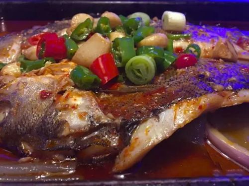 品尝山城美食,品山城小面