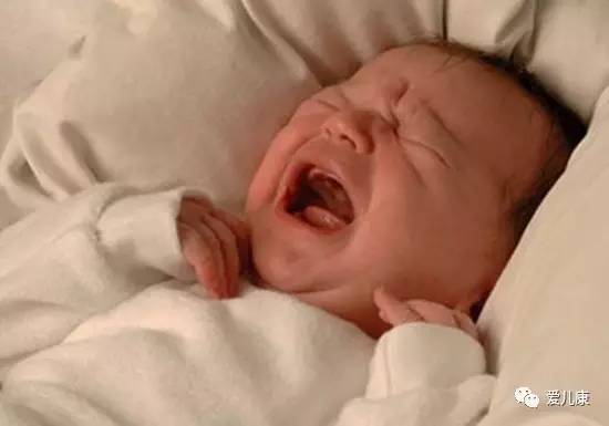 鞭炮声超大会不会损害新生儿听力,婴儿鞭炮声音会震坏耳朵吗