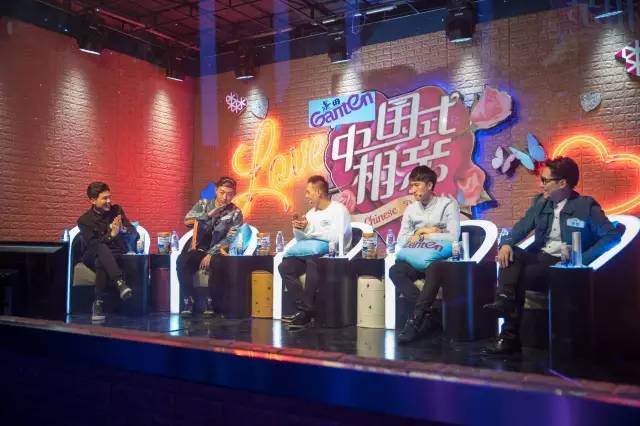 从心理学中怎么看待中国式相亲,从婚恋到社会现实