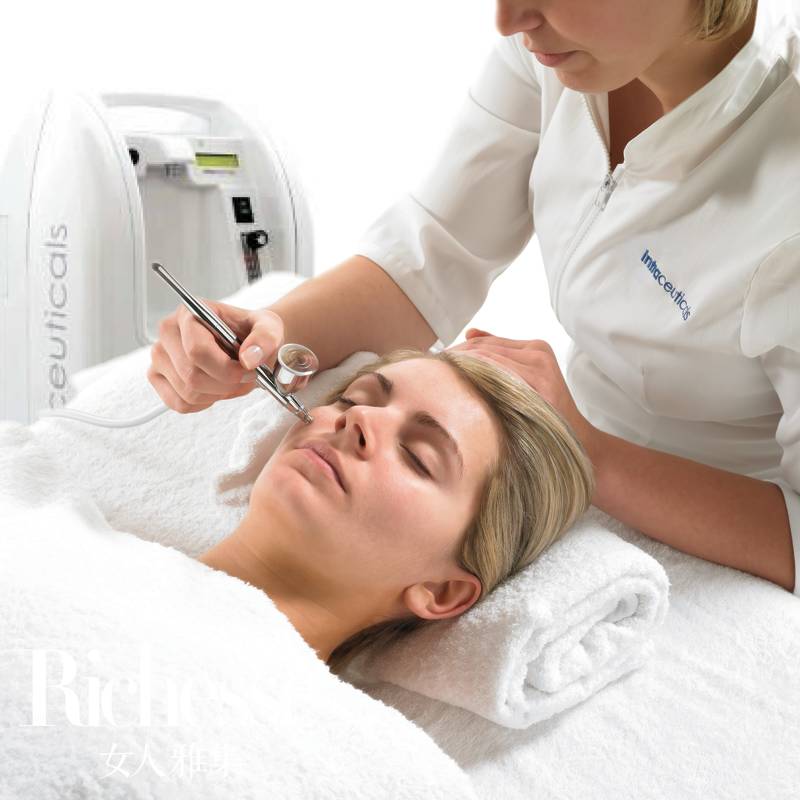 节前最后的美容助攻荣升派对女皇只需6个对策｜Dr.魔女