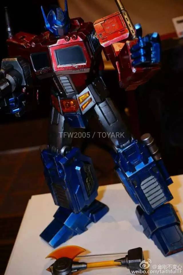 3a外传擎天柱可以变形吗,真正的擎天柱和大黄蜂变形金刚