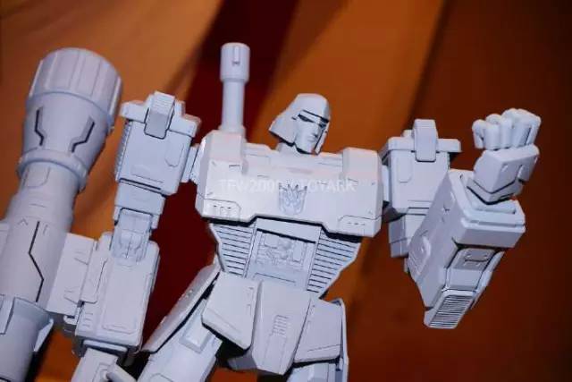 3a外传擎天柱可以变形吗,真正的擎天柱和大黄蜂变形金刚