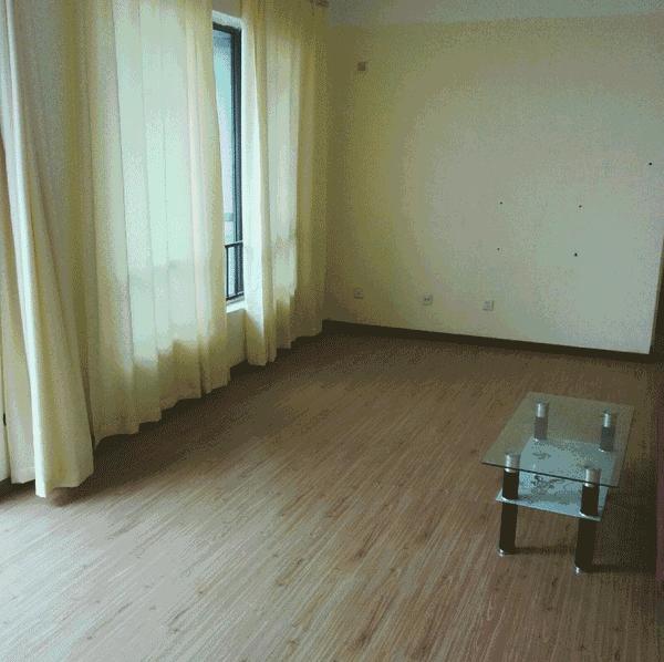 无底线提升千元出租屋品味，看90后美少年怎样活出无数人向往的样子……