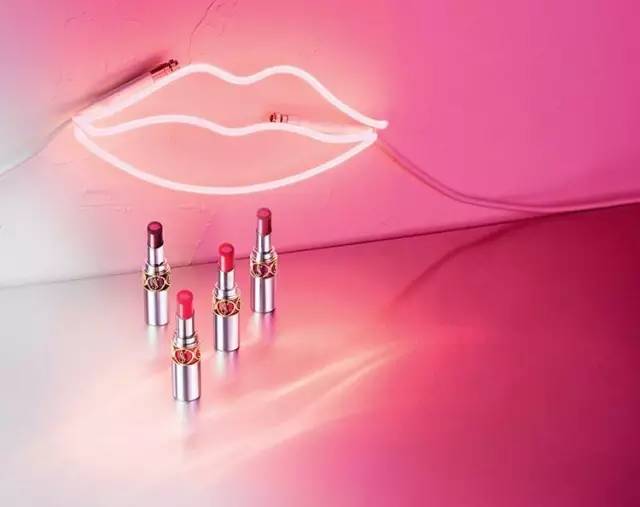 斩男红唇妆搭配,又纯又好看的斩男妆容