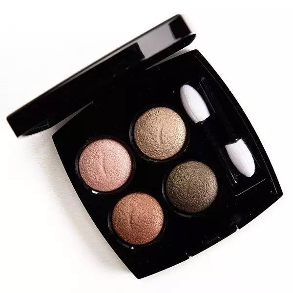 斩男红唇妆搭配,又纯又好看的斩男妆容