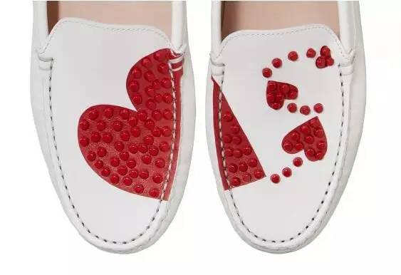 2·14送礼秘招：怎样的粉色浪漫，才能直戳女盆友的小心心！