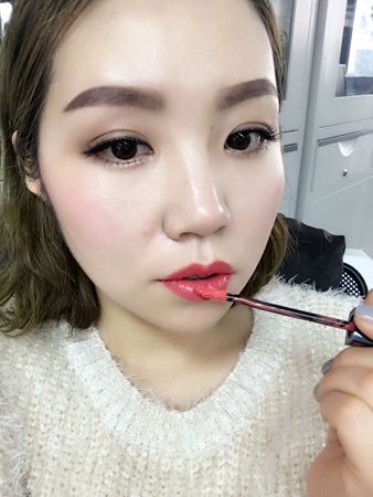 超简单彩妆妆容搭配男生,日系妆容配什么好看男生