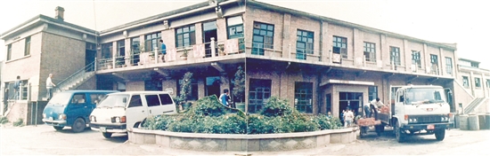 红卫皂业百年老店国产吗,红卫百年老店