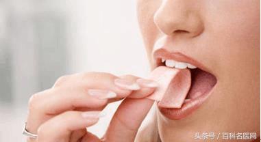 爱美的你不要熬夜早睡早起,爱美的你不要动不动就留泪