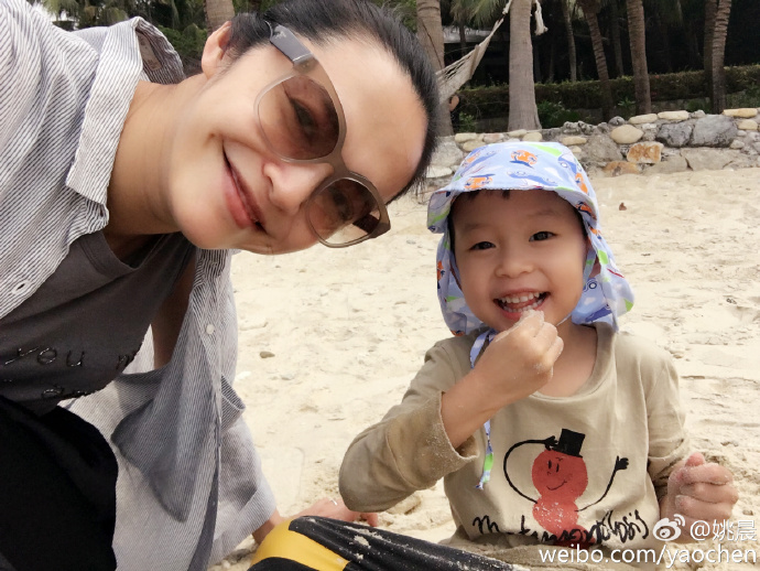 安吉考拉的视频,安吉考拉海边度假