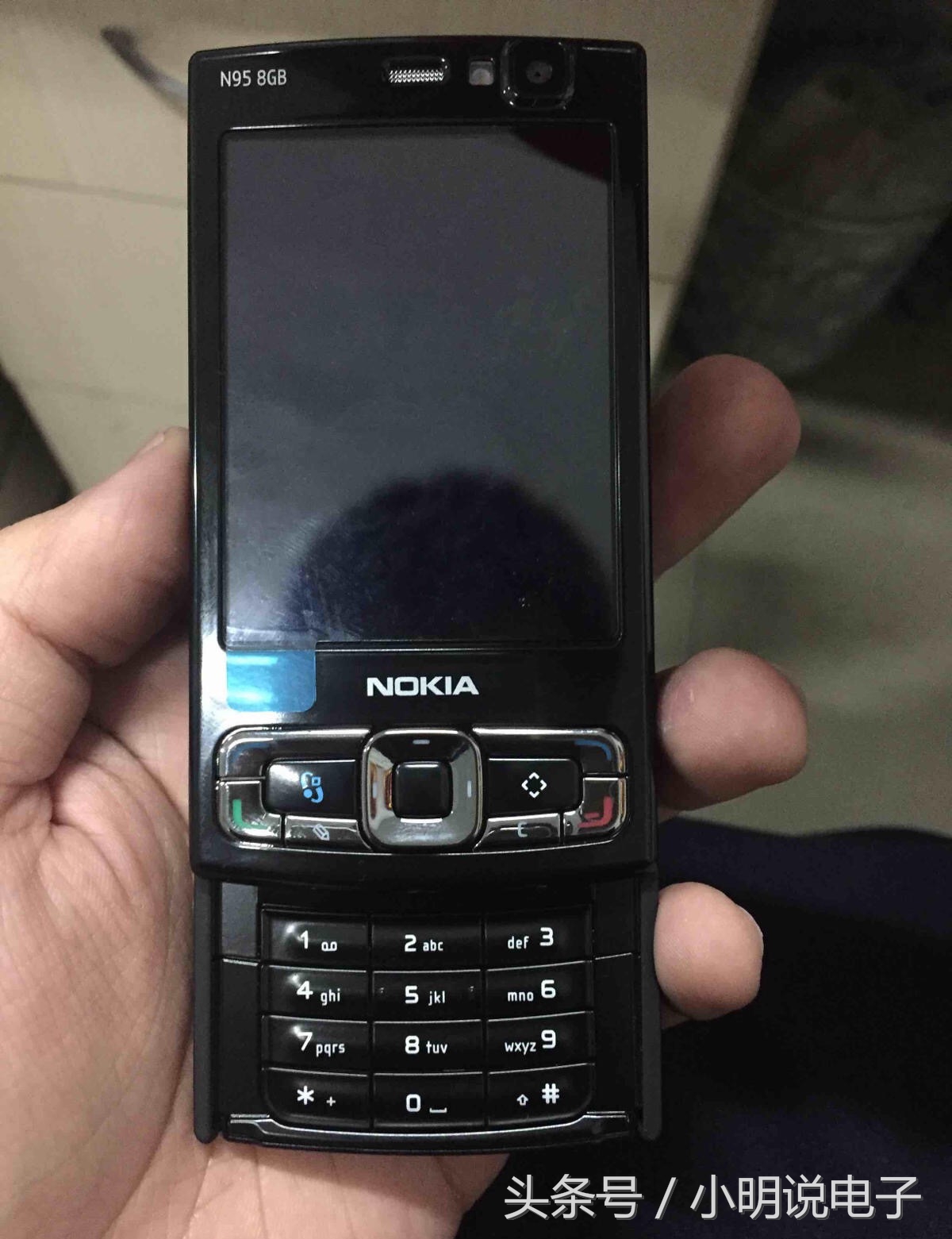 曾经的机皇诺基亚n93i,曾经的机皇iphonexs