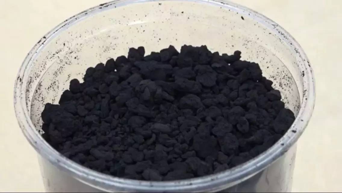 石墨烯大规模制备的新方法,石墨烯制备新技术江苏