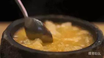 饕餮地铁线｜上海地铁2号线美食地图大曝光！老司机快上车~