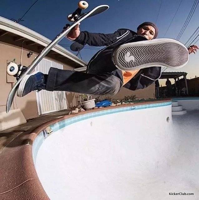 vans中国滑板,白昇浩加入山东泰山队