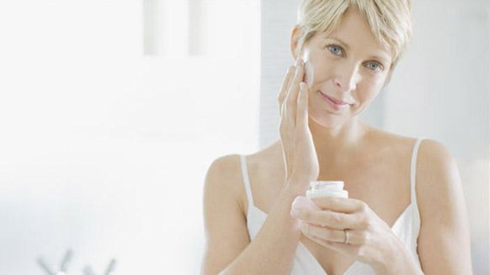 干得起皮面霜,沙漠干皮有什么好的平价护肤霜