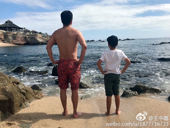 安吉考拉的视频,安吉考拉海边度假