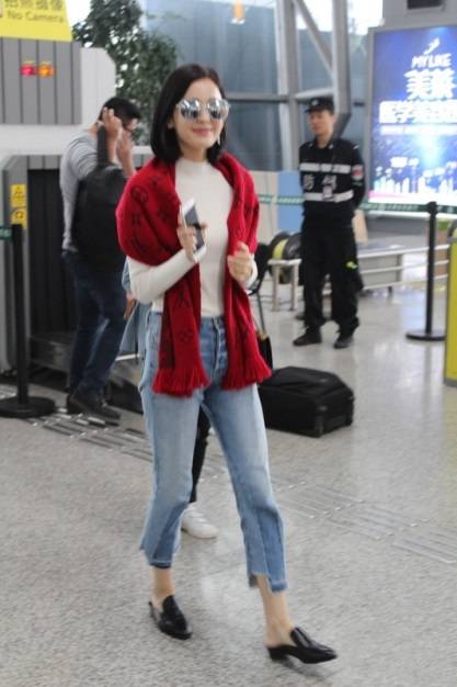 适合小个子的lv是哪款,lv斜跨包唐嫣同款