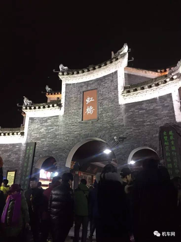 400大踏板骑行300公里感受,125cc适合暴力骑行的踏板