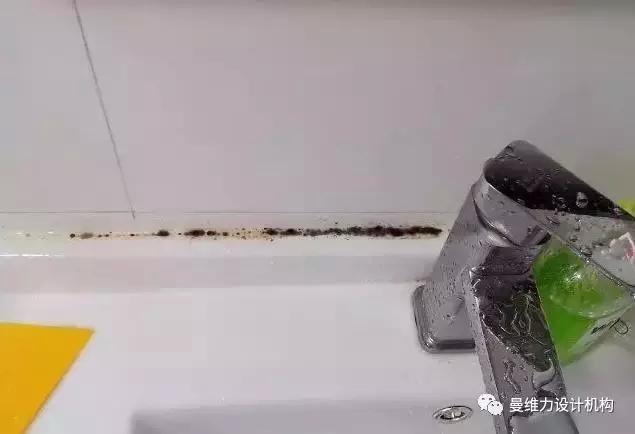 玻璃胶发霉有什么补救办法,玻璃胶发霉了怎么补救