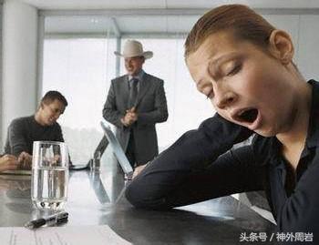 水喝少了身体有什么反应,水喝少了有什么危害