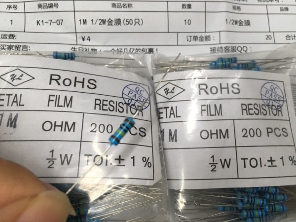 男朋友送过你什么奇葩礼物,问男朋友送过什么礼物给前任