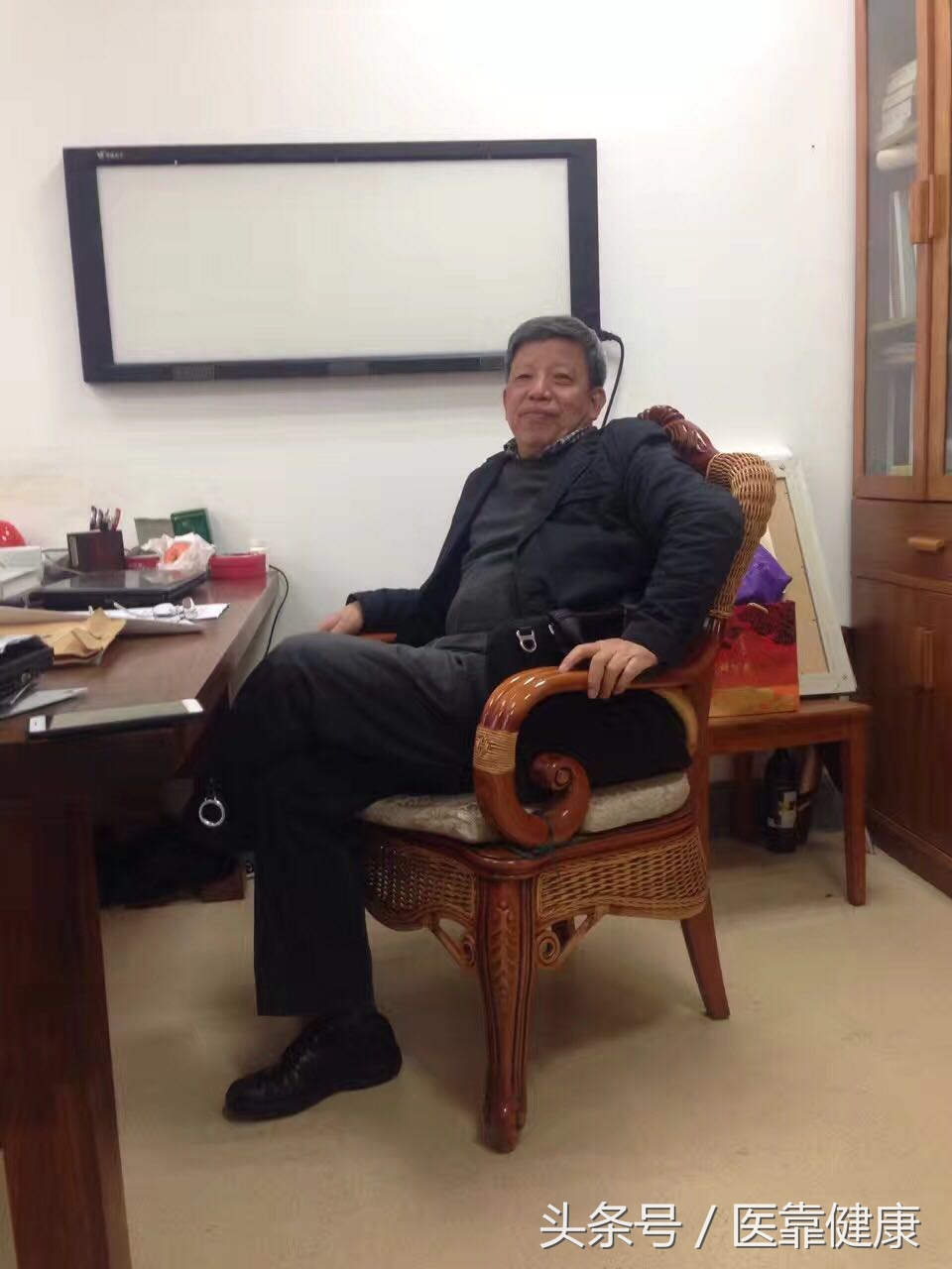 鎴戠溂涓殑鍖诲,鎴戠溂涓殑绉戝瀹惰闅嗗钩