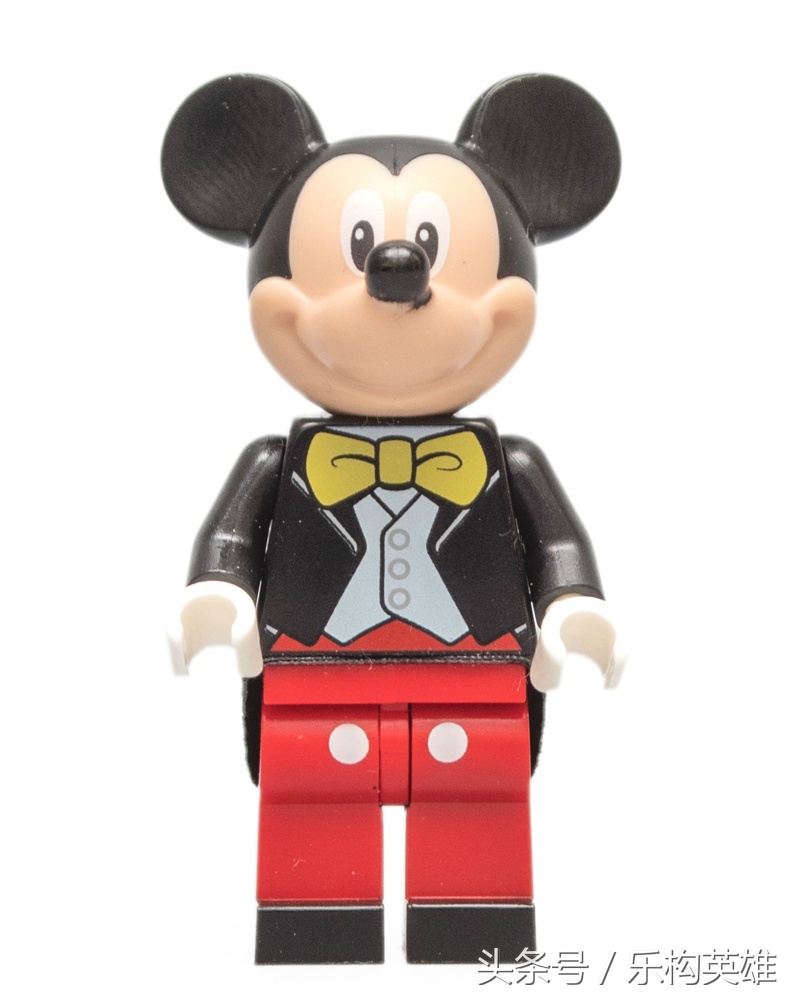 迪士尼乐高城堡对比,乐高新旧迪士尼城堡推荐