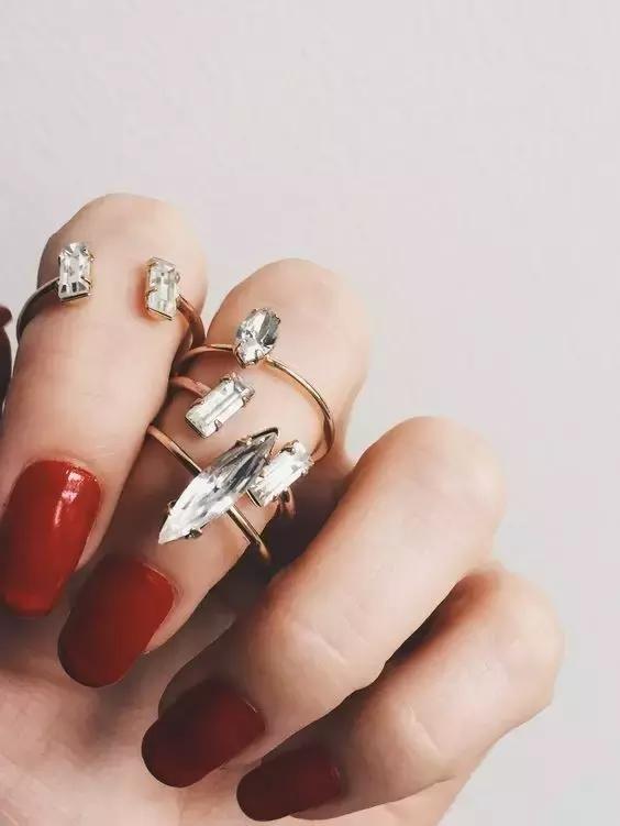 明星同款百元饰品,百元能买到什么化妆品