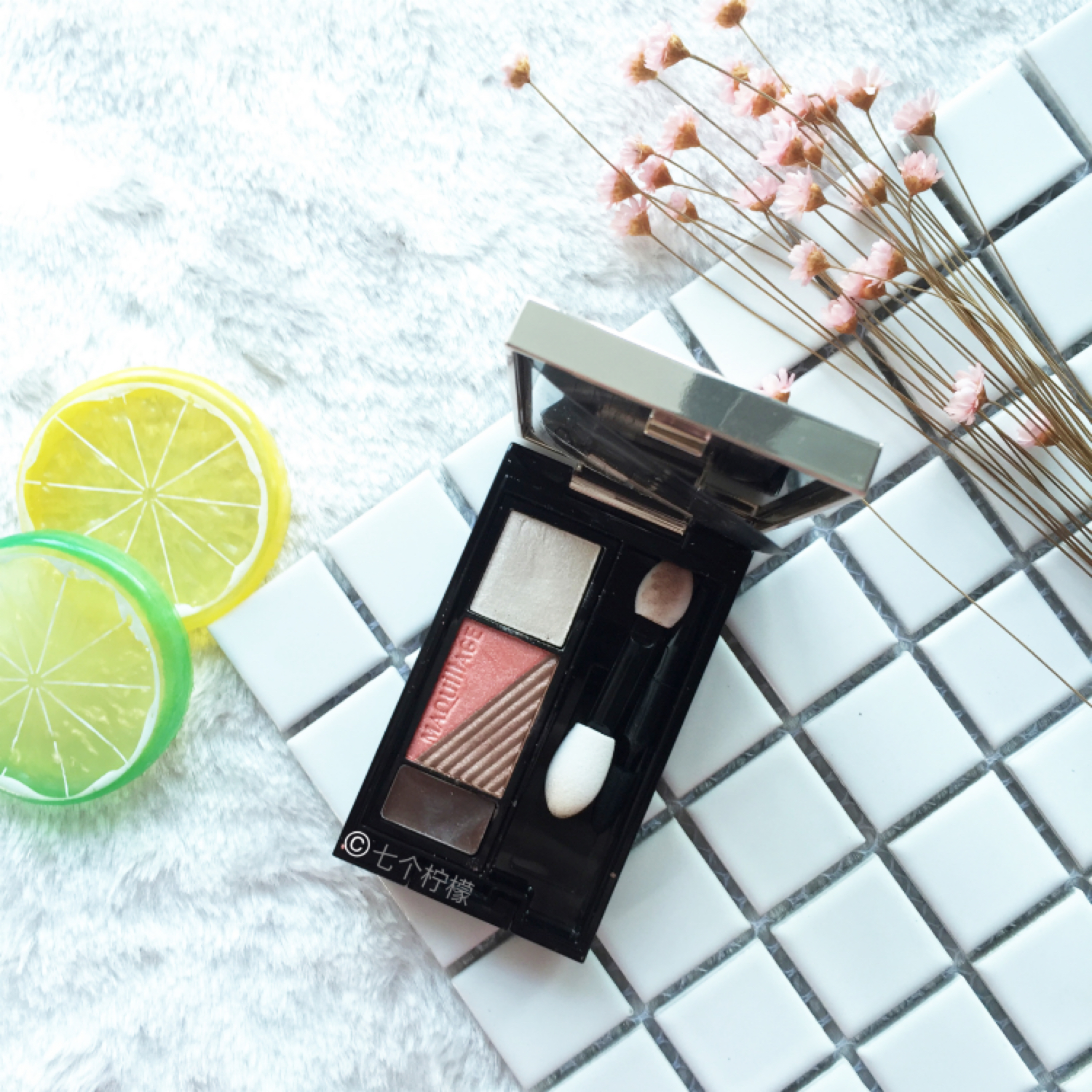 大地色系眼影盘推荐秋冬,配色巨好看的小众平价眼影