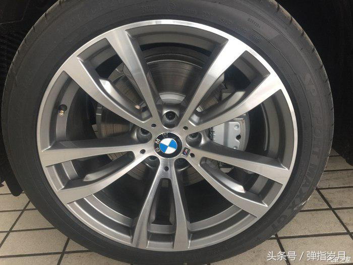 经过几次思想斗争,喜提宝马x5考虑了很久还是全款