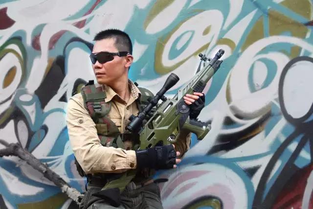 2016汕头电商评选人物展示——枪战圈创始人：吴焕杰