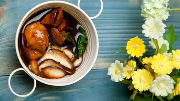 贫血食补的食物有哪些,孩子贫血吃什么食物最好补16岁