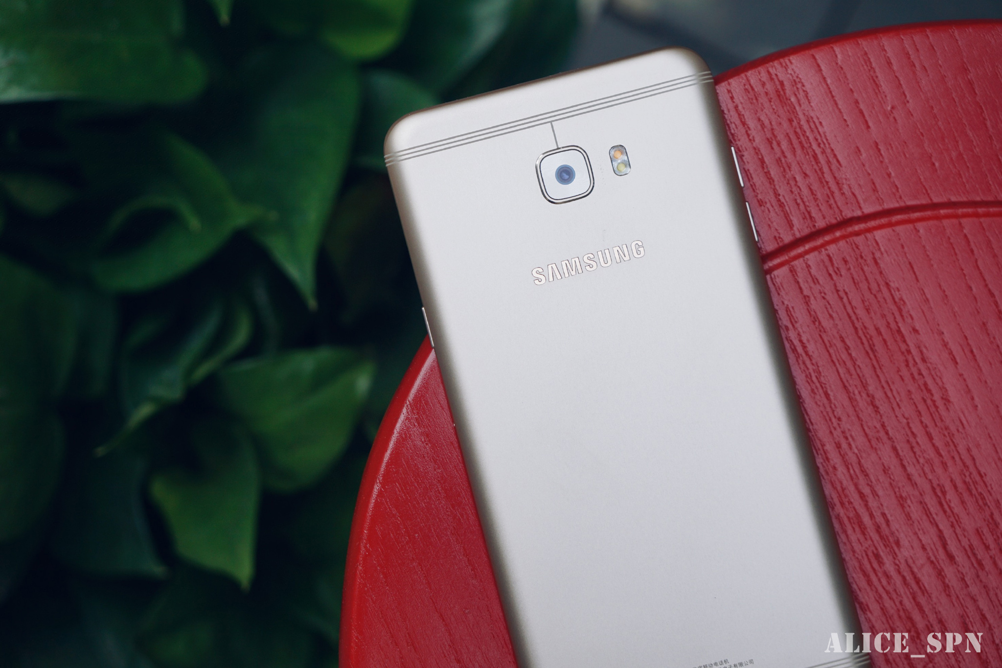 三星C7Pro体验评测:处处都不错凭啥只卖3000元不到