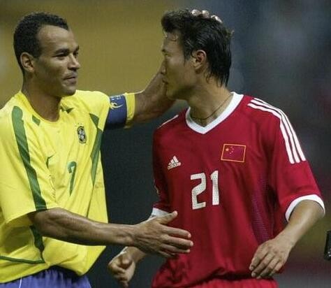 足坛忠诚故事：京城风云，龙队传说