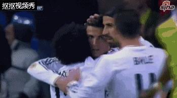 c罗进球庆祝招牌动作图片,c罗招牌庆祝动作视频