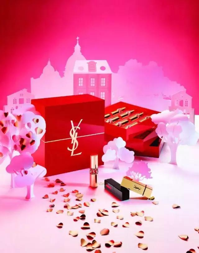 ysl七夕限定礼盒有粉气垫和口红吗 (ysl七夕限定口红礼盒小卡片)