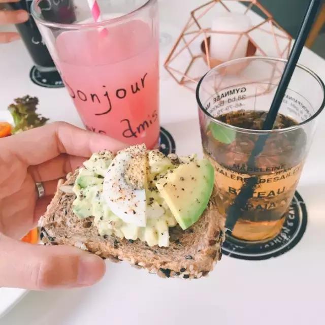 魔都15个粉色网红地标,咖啡甜品展览,少女心爆棚!