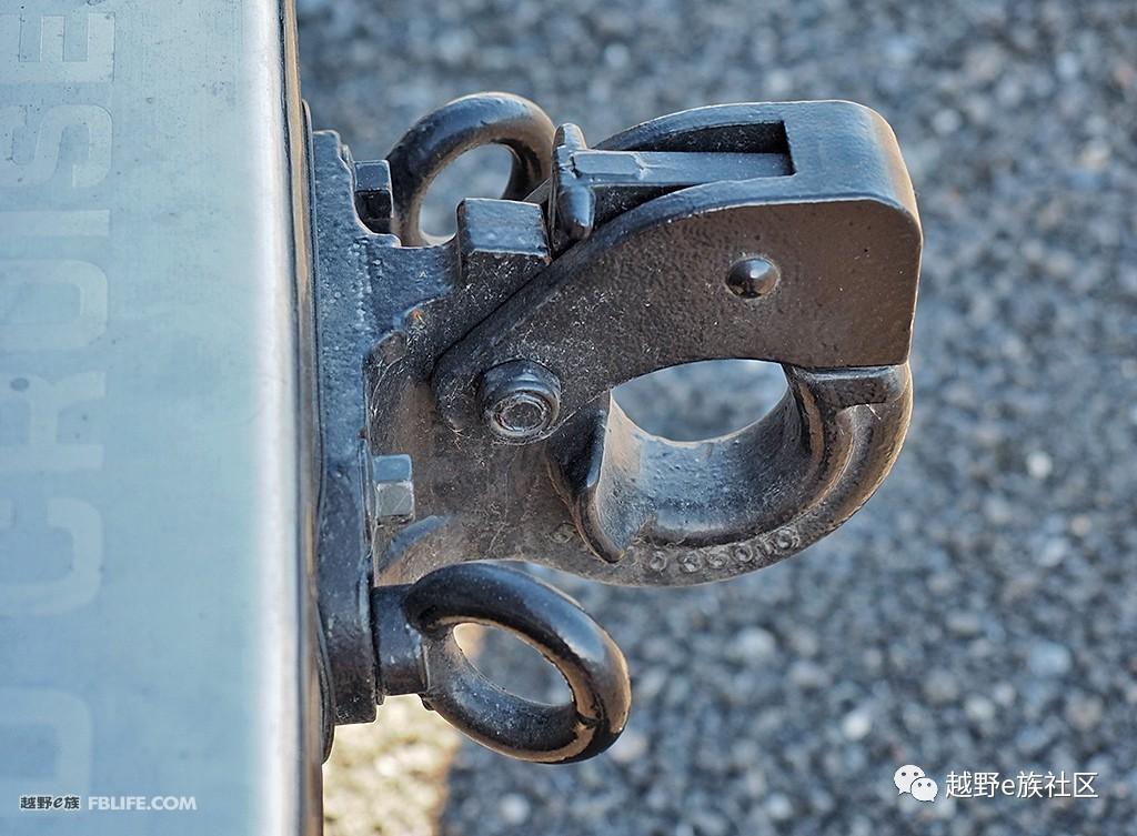 低配新款普拉多内饰改装,2017普拉多2700中东版改装